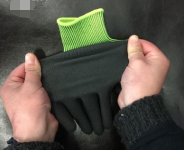Gants style jardinage